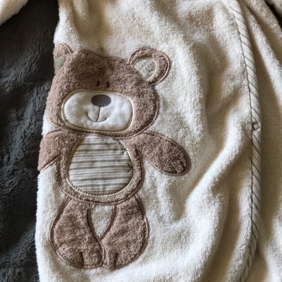 Bath Robe - Picture 2 of 3